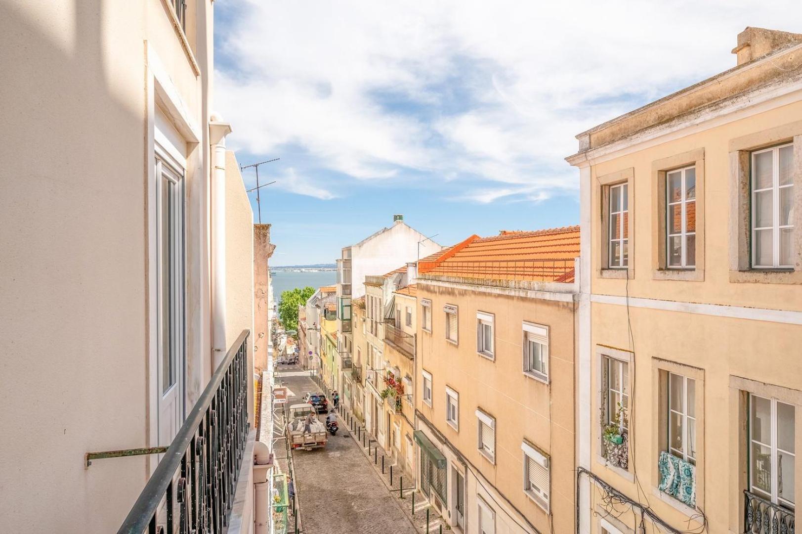 Guestready - Lush Atmosphere In Lisbon Lägenhet Exteriör bild